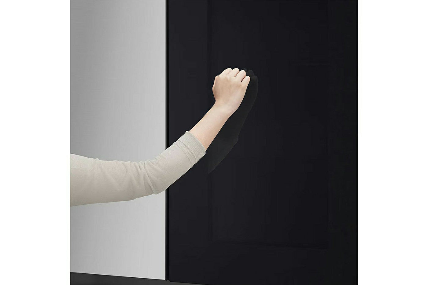 LG Freestanding American Fridge Freezer | GSGV81PYLL