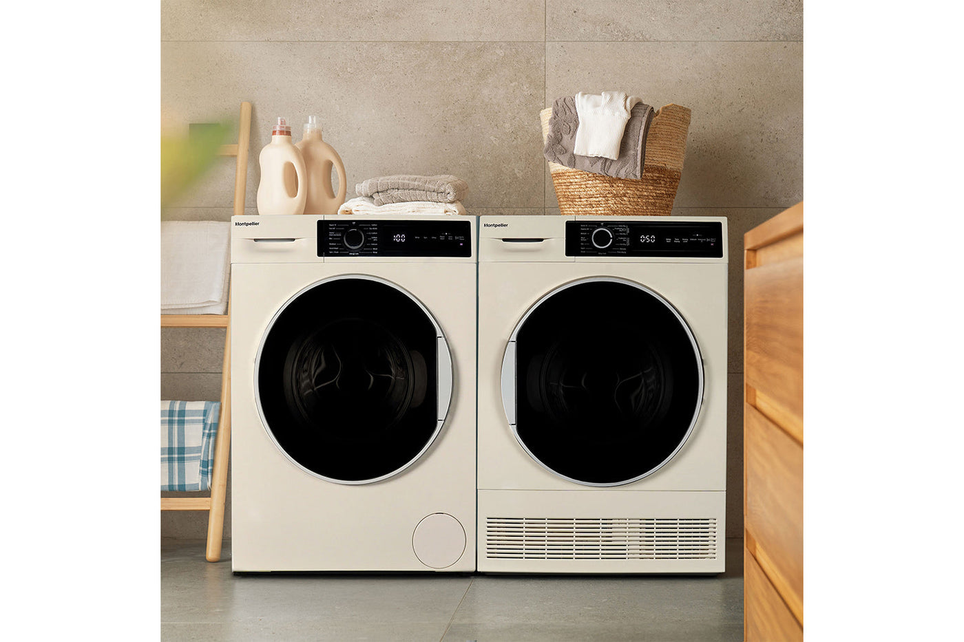 Montpellier 8kg Freestanding Washing Machine | MWM814BLC